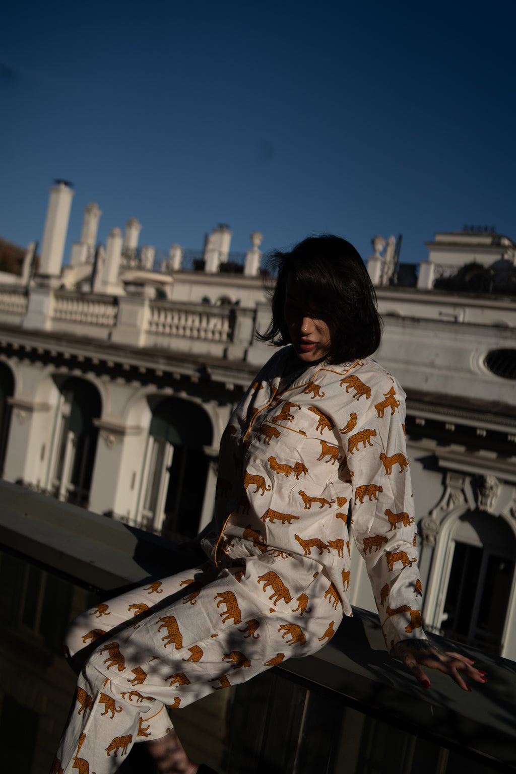 LEO IVORY – long