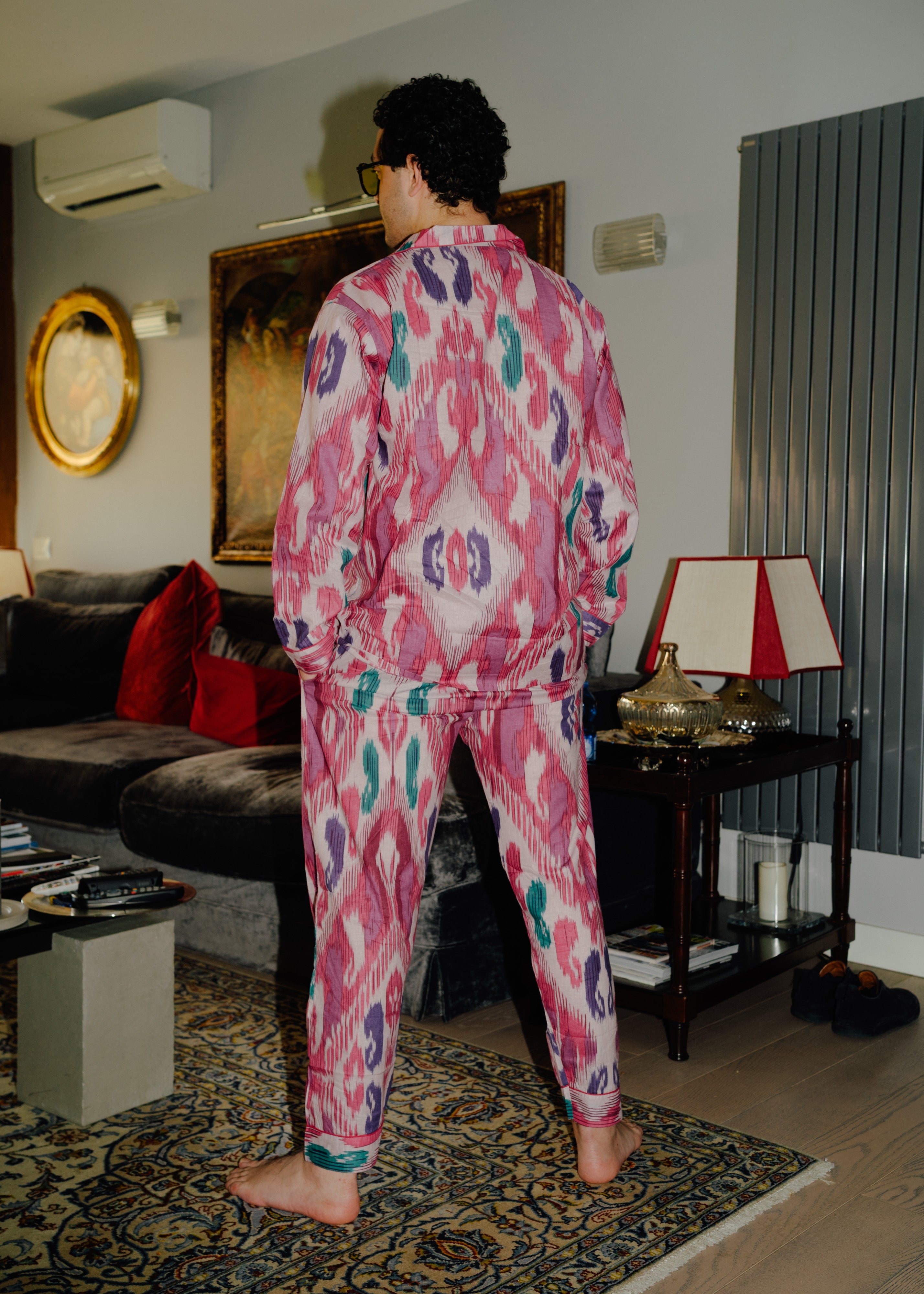 IKAT PLUM