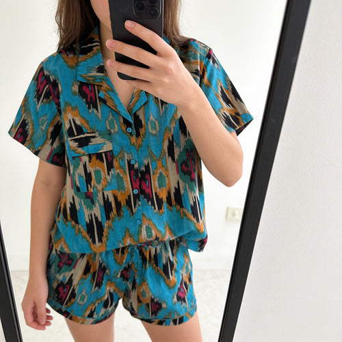 IKAT TEAL